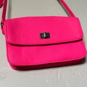 Neon pink Abercrombie & Fitch adjustable purse